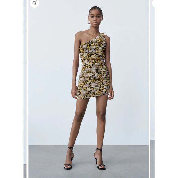 ZARA FLORAL ONE SHOULDER | ZARA DRESS SIZE SMALL - Picture 4 of 10